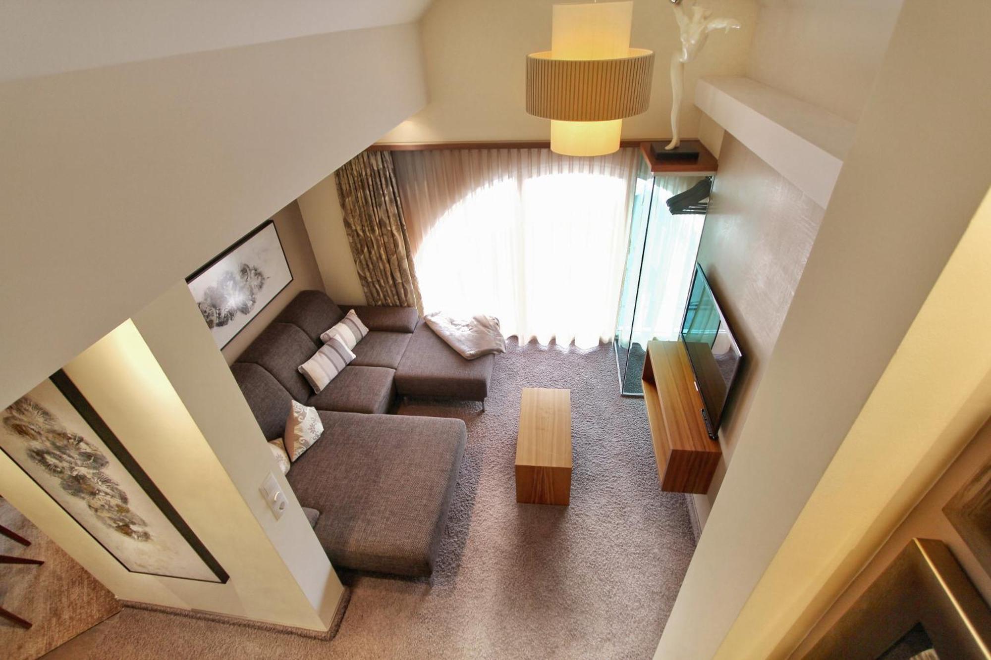 Gruetter Luxury Apartments Ишгль Экстерьер фото